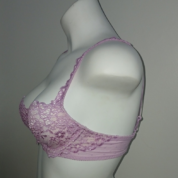 Victoria's Secret Lace Unlined Demi Bra in Lavender Feminine Sexy Girly - Picture 9 of 16